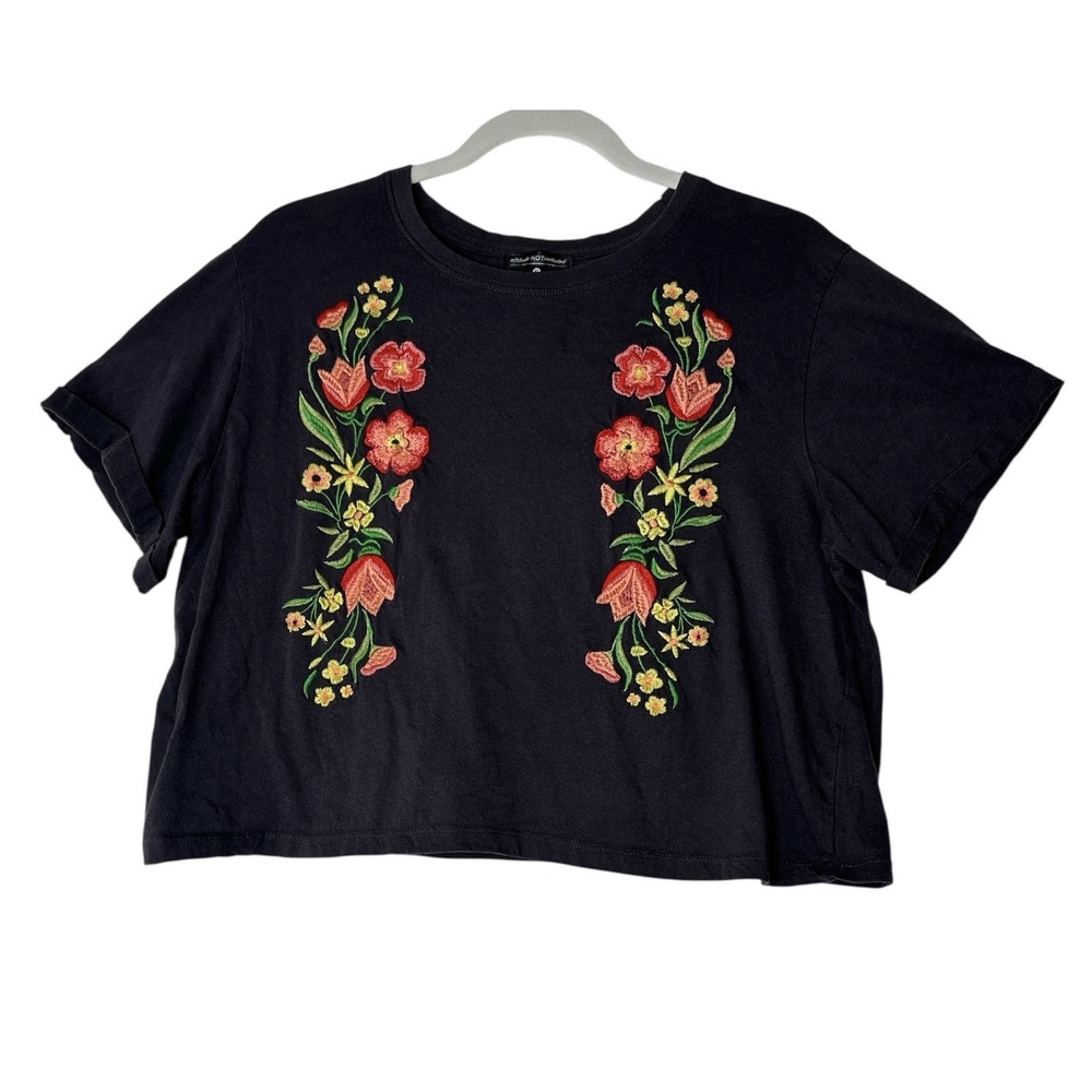 Attitude‎ Not Included Top Women's XL Floral Embroidered Short Sleeve Stretch